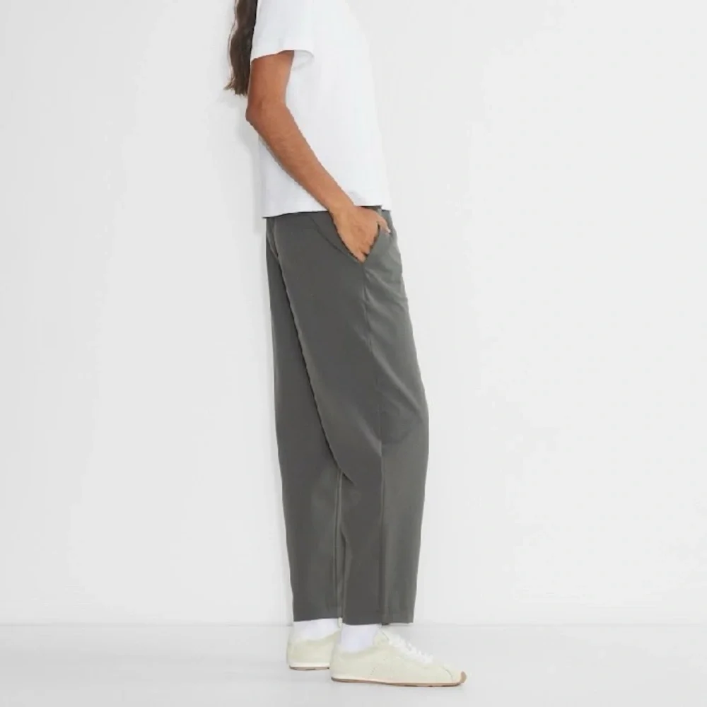 Babaton The Group Weekender Pant Size S Gray Joggers Pockets Pull On High Rise - Picture 3 of 10
